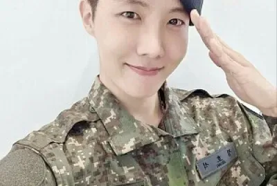 JHOPE SM