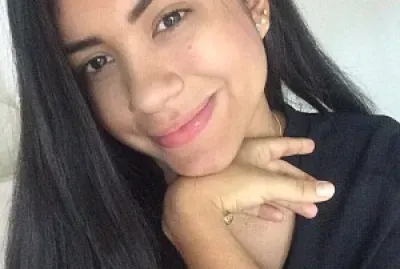 mi hija proyectándose