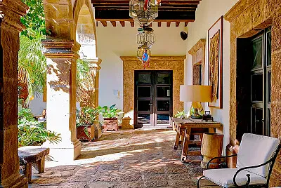 PORTICO HACIENDA