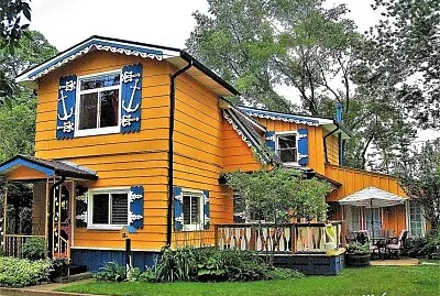 House jigsaw puzzle