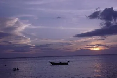 Thai Sunset (inskickad av Nigel Burch)