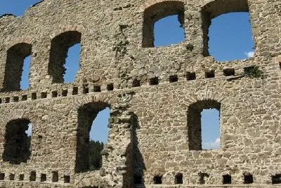 Ruin slott i Tjeckien