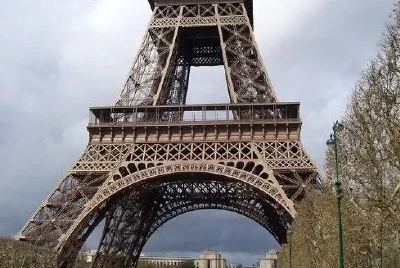 Wieża Eiffla, Francja