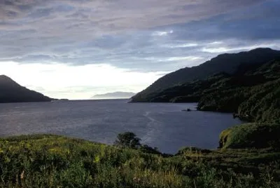Baia di Kodiak al tramonto