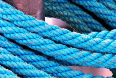 פאזל של חבל קשור לסירה