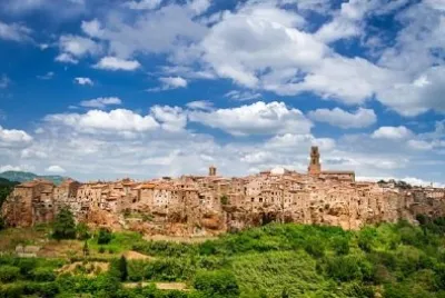 Widok na Pitigliano, Włochy