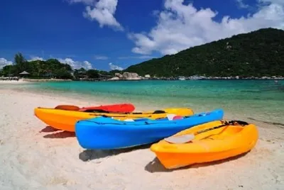 3つのカヤック