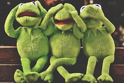 פאזל של קרמיט הצפרדע