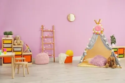 Modernes Kinderzimmerinterieur mit Spielzelt