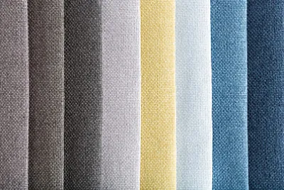 trozos de tela de colores como un fondo de textura