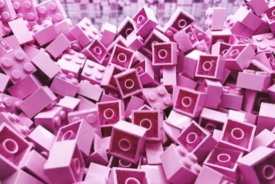 ピンクのレゴブロック