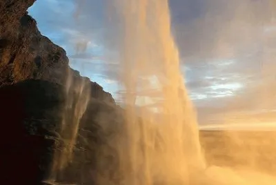 CASCADA
