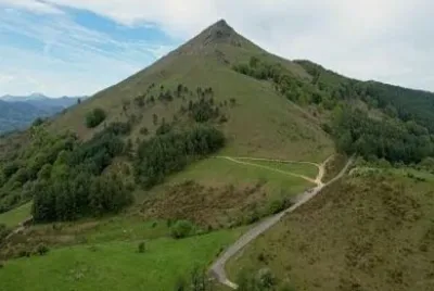 Alkurruntz depuis aire pique nique de Lizameaka