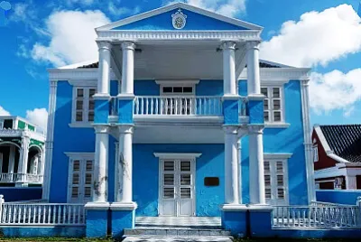LA AZULADA