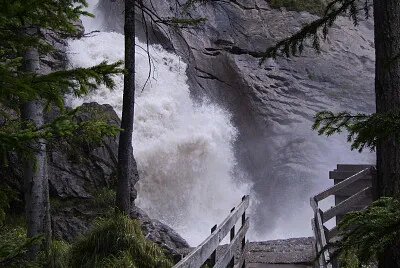 Simmenfall Berner Oberland jigsaw puzzle