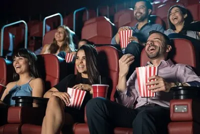 פאזל של go to the movies
