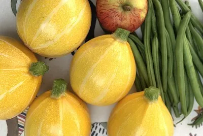 Yellow squash with beans