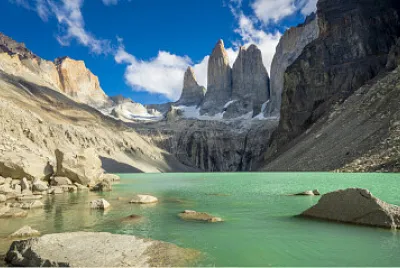 Laguna montañosa