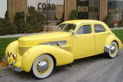 1937 Cord jigsaw puzzle