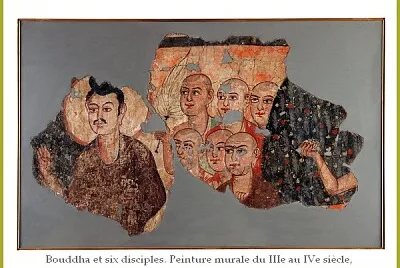 Bouddha et six disciples. Peinture murale du IIIe