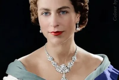 Queen Elizabeth II (1952) jigsaw puzzle