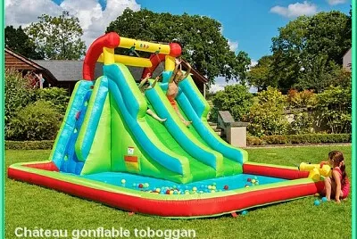 Château gonflable toboggan