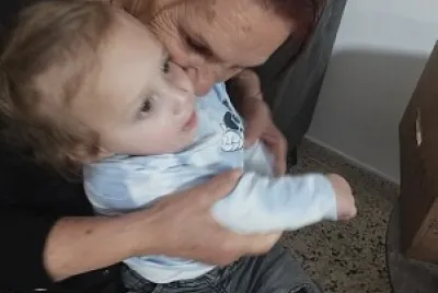 פאזל של בן אחניתי היקר אילי ואמא