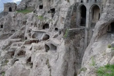 underground homes4