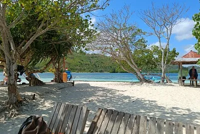 Iles à côté Lombok