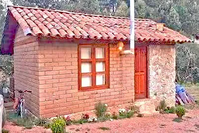 EL MANANTIAL