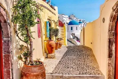 Oia-Santorini
