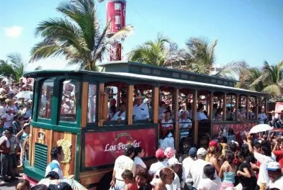 TranvÃ­a Carnaval Veracruz jigsaw puzzle
