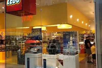 arrowhead towne center