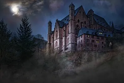 CASTILLO DE FRANKENSTEIN