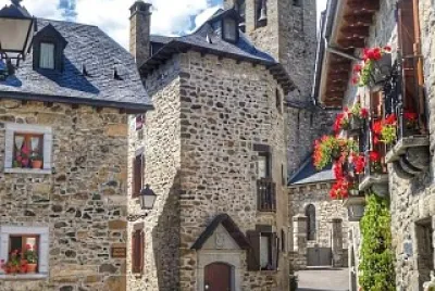 Lanuza-Huesca