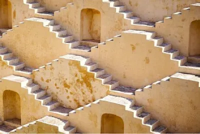 Escaleras antiguas jigsaw puzzle