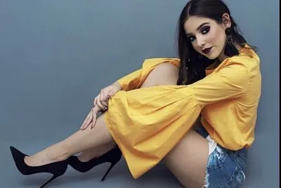 Bella