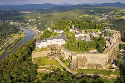 Fortress over the Elbe