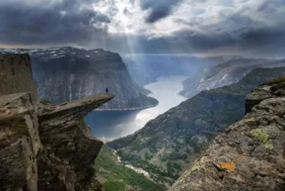 Mountain jigsaw puzzle