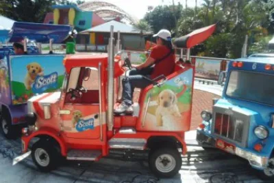 PARQUE DE DIVERSIONES jigsaw puzzle