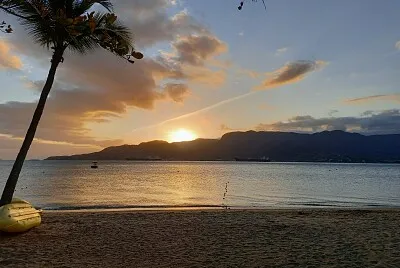 Pôr do sol em Ilhabela, São Paulo, Brazil
