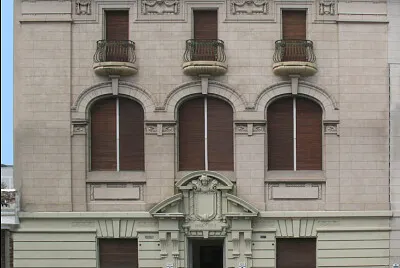 EDIFICIO DE LA SOCIEDAD COSMOPOLITA