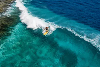 Aerial Reef Break