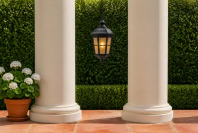 Two Columns Lantern