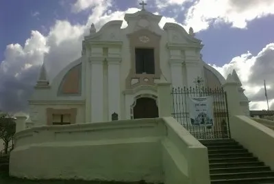 IGLESIA EN ALTA GRACIA