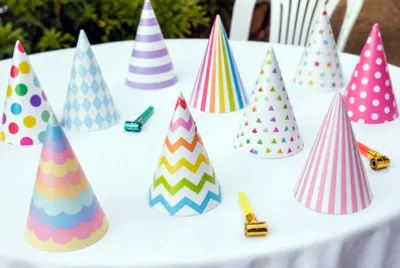 Party Hats Table(grok)