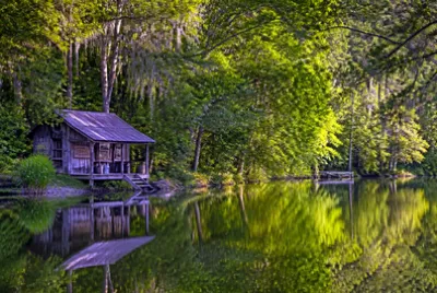 פאזל של Lakeside Fishing Shack