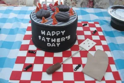 Fathers Day Grill Cake-How Clever!