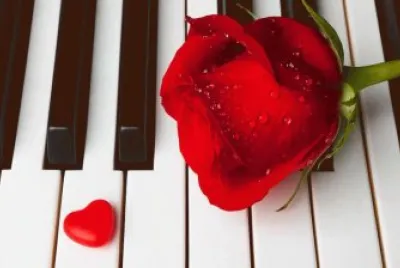 Piano jigsaw puzzle