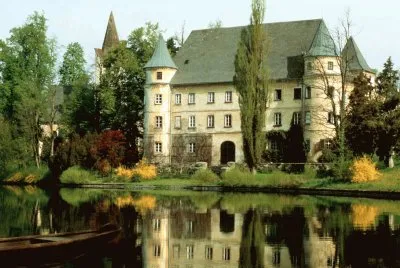 CASTILLO